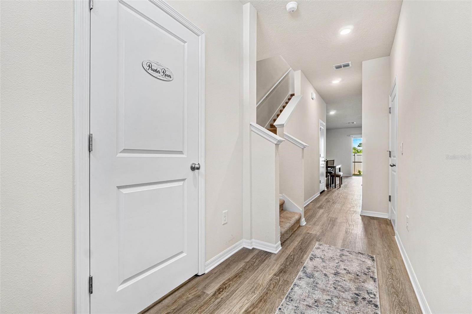 BAYSIDE POINTE - Residential