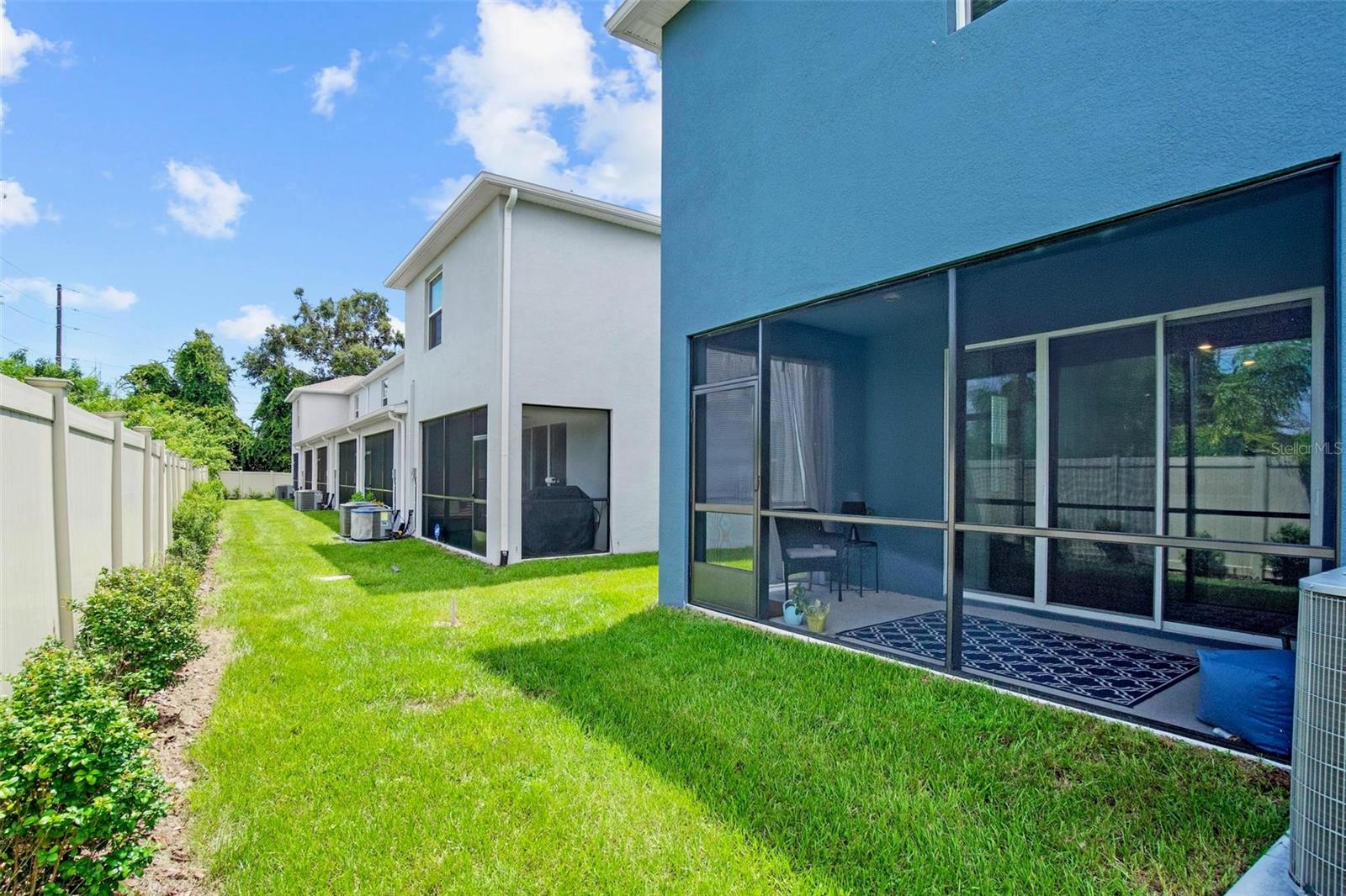 BAYSIDE POINTE - Residential