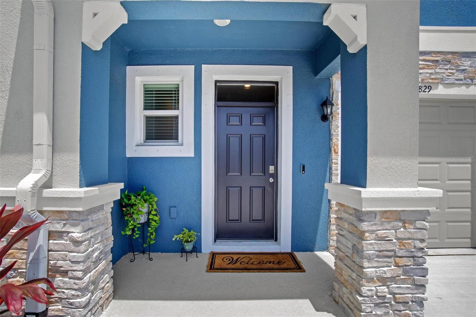 BAYSIDE POINTE - Residential