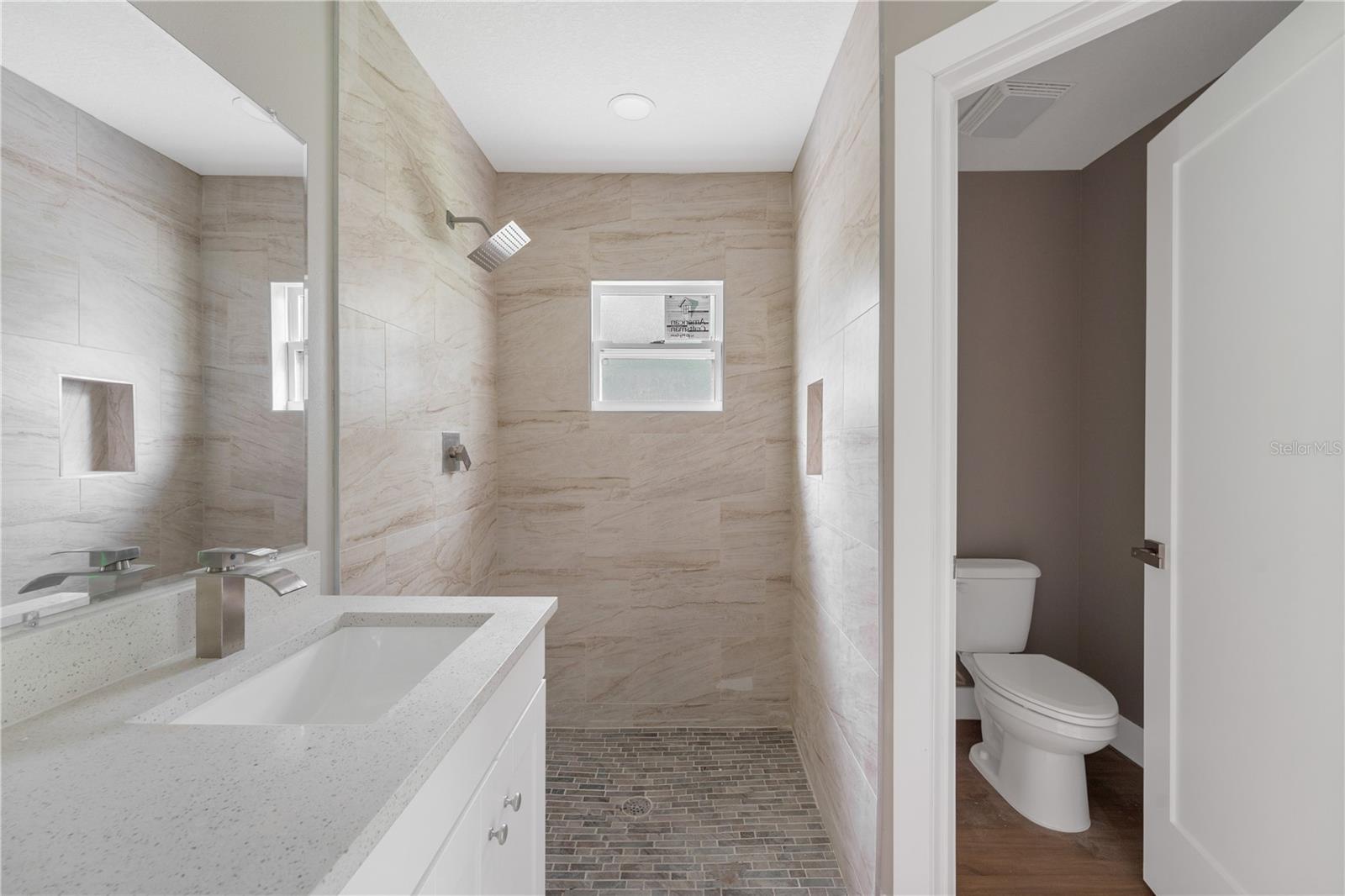 CITRUS SPGS UNIT 03 - Residential