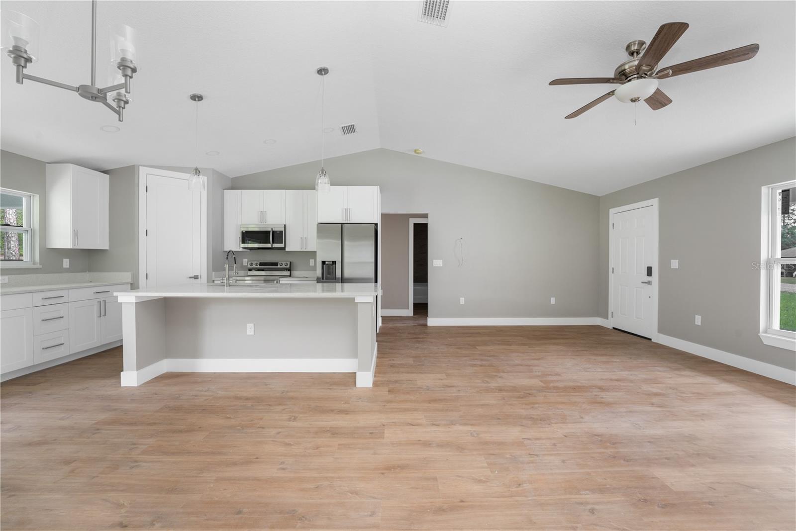 CITRUS SPGS UNIT 03 - Residential