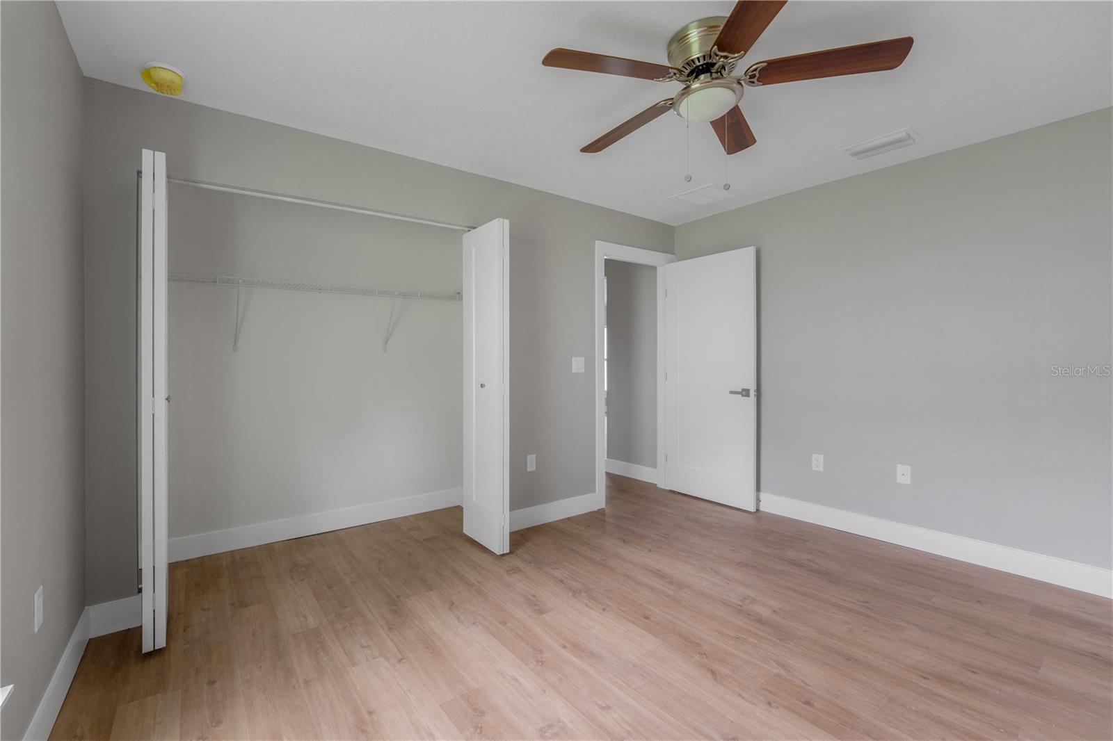 CITRUS SPGS UNIT 03 - Residential