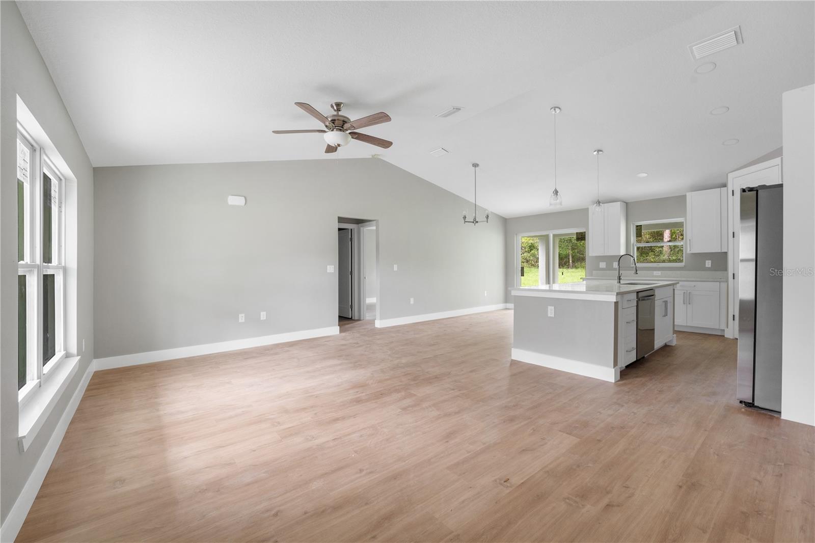 CITRUS SPGS UNIT 03 - Residential