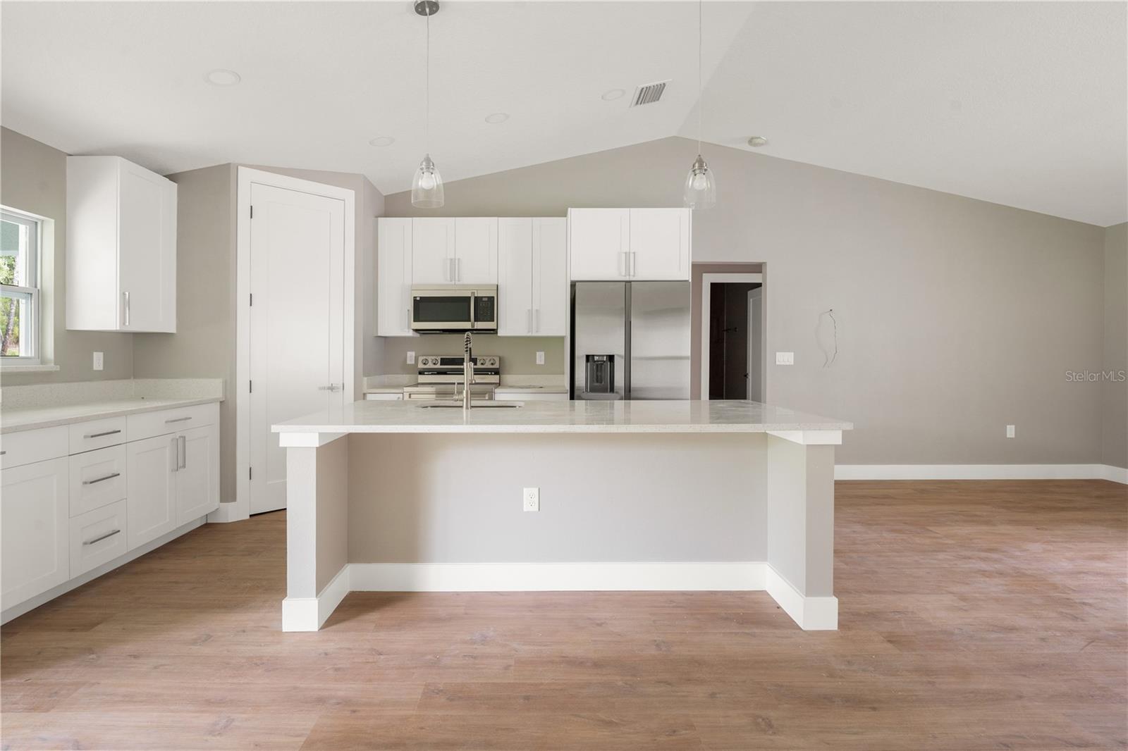 CITRUS SPGS UNIT 03 - Residential