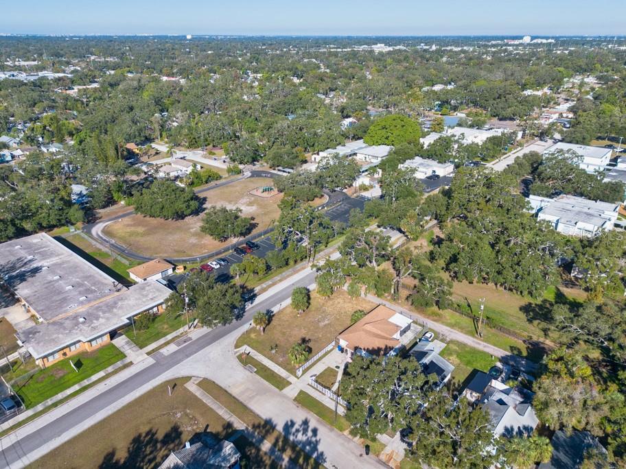 PECAN HIGHLANDS - Land