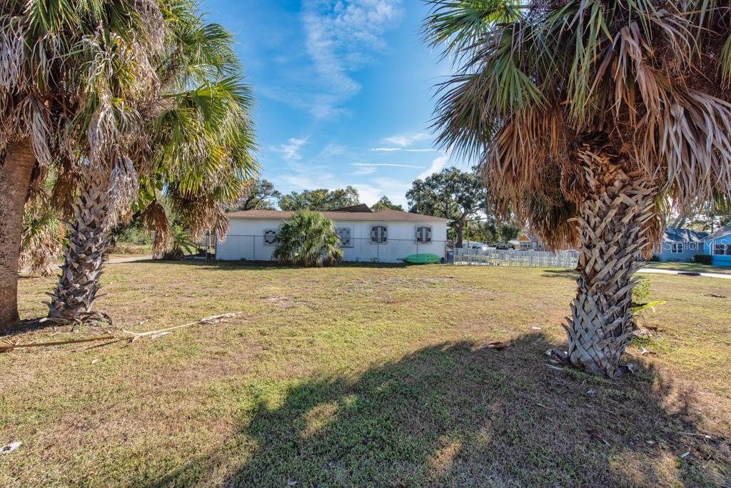 PECAN HIGHLANDS - Land