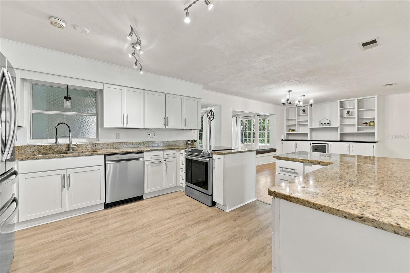 2832 NW 22ND STREET