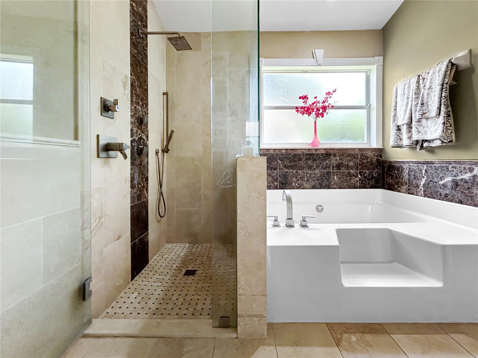 VILLAGE AT BEEKMAN PLACE SEC 3 - Residential