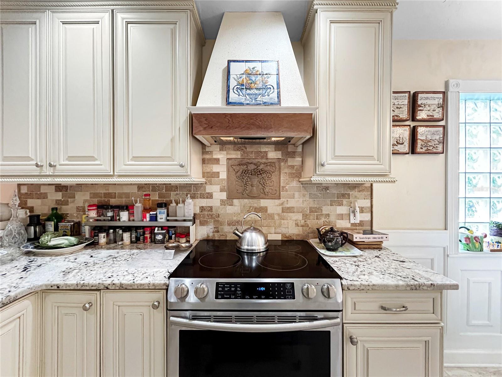 VILLAGE AT BEEKMAN PLACE SEC 3 - Residential