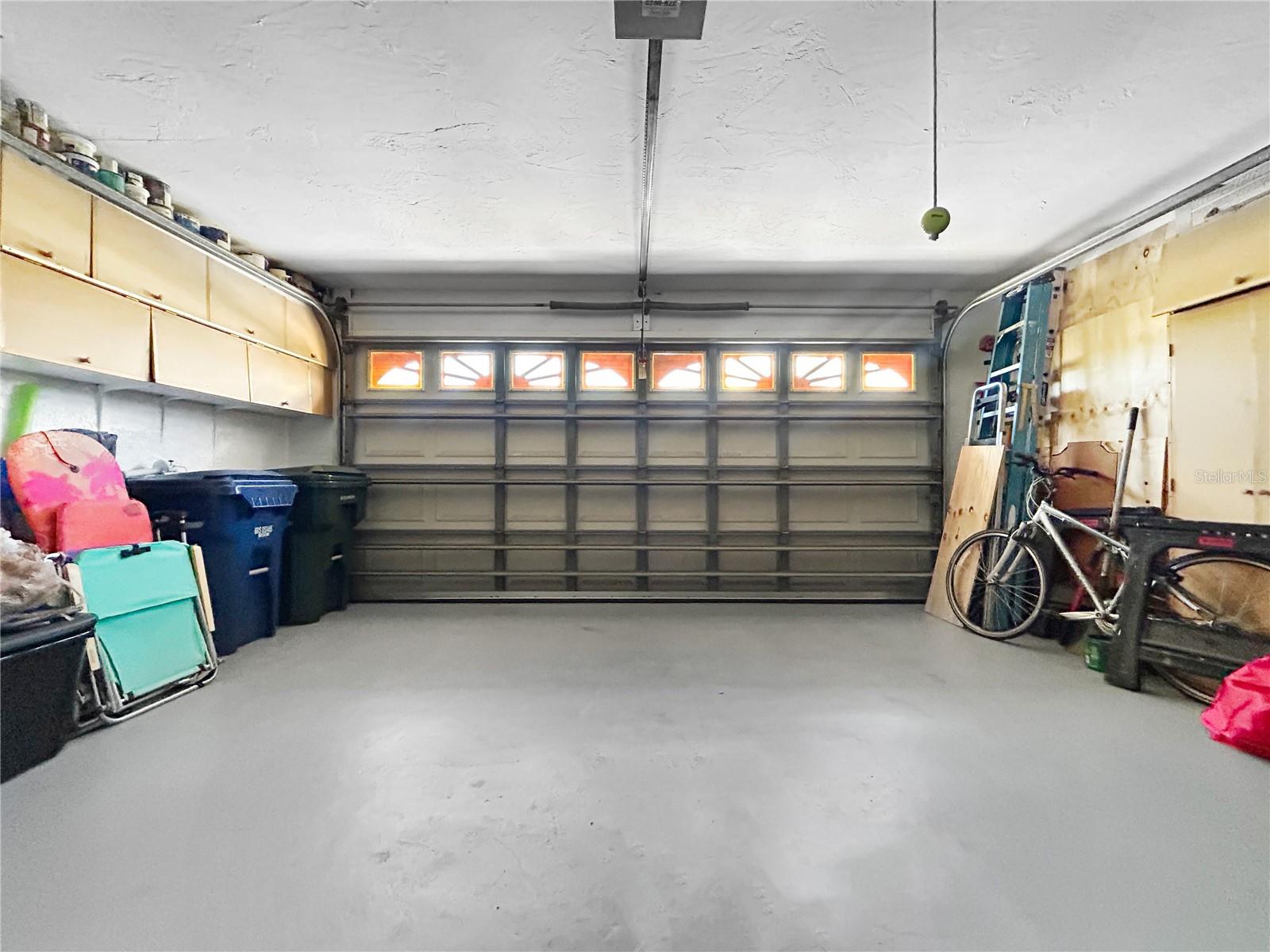 VILLAGE AT BEEKMAN PLACE SEC 3 - Residential