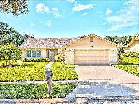Photo of 3068 E Dorchester Drive, Palm Harbor, FL 34684 (MLS # G5108121)