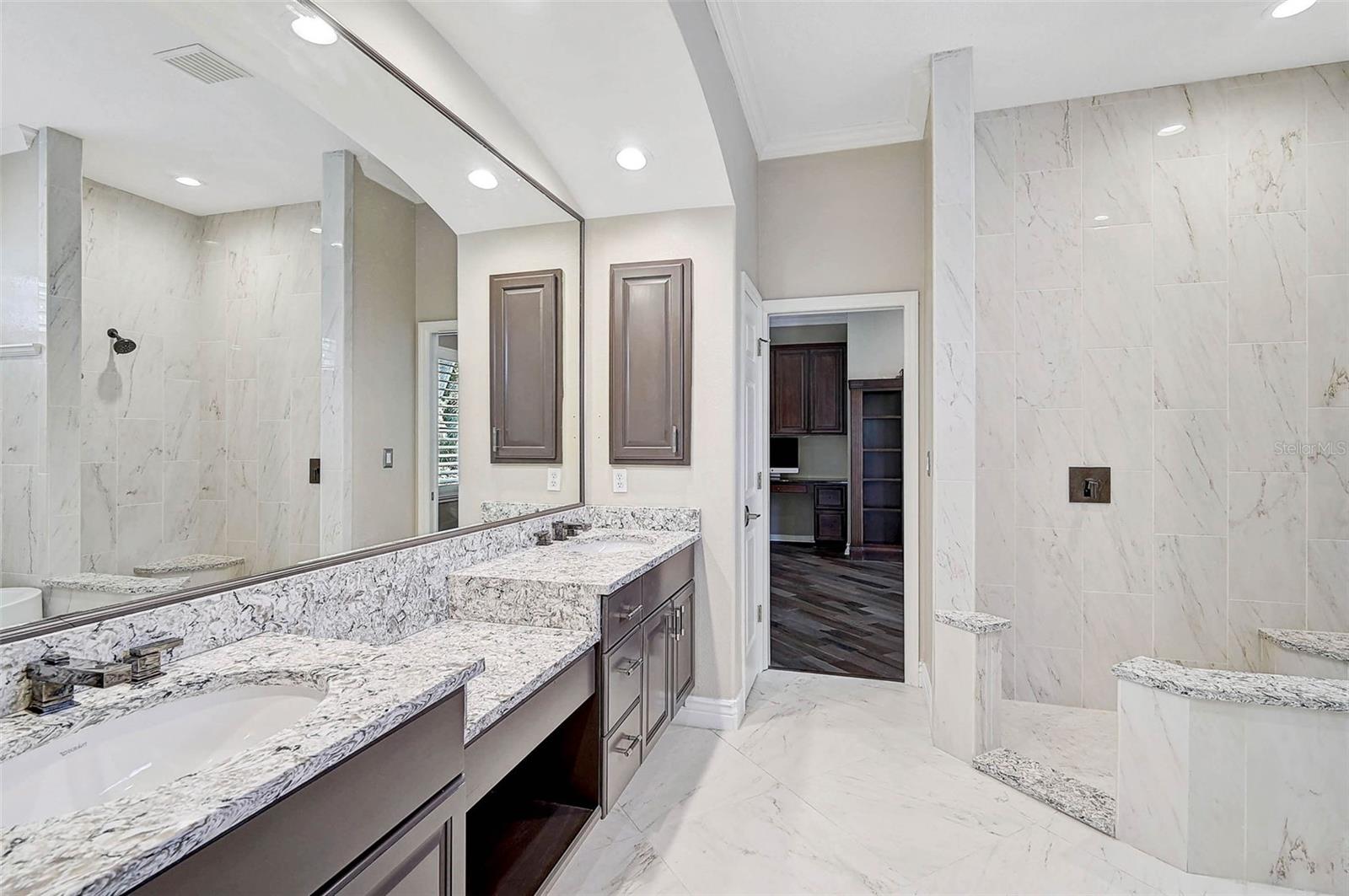 13 BAYHEAD LANE