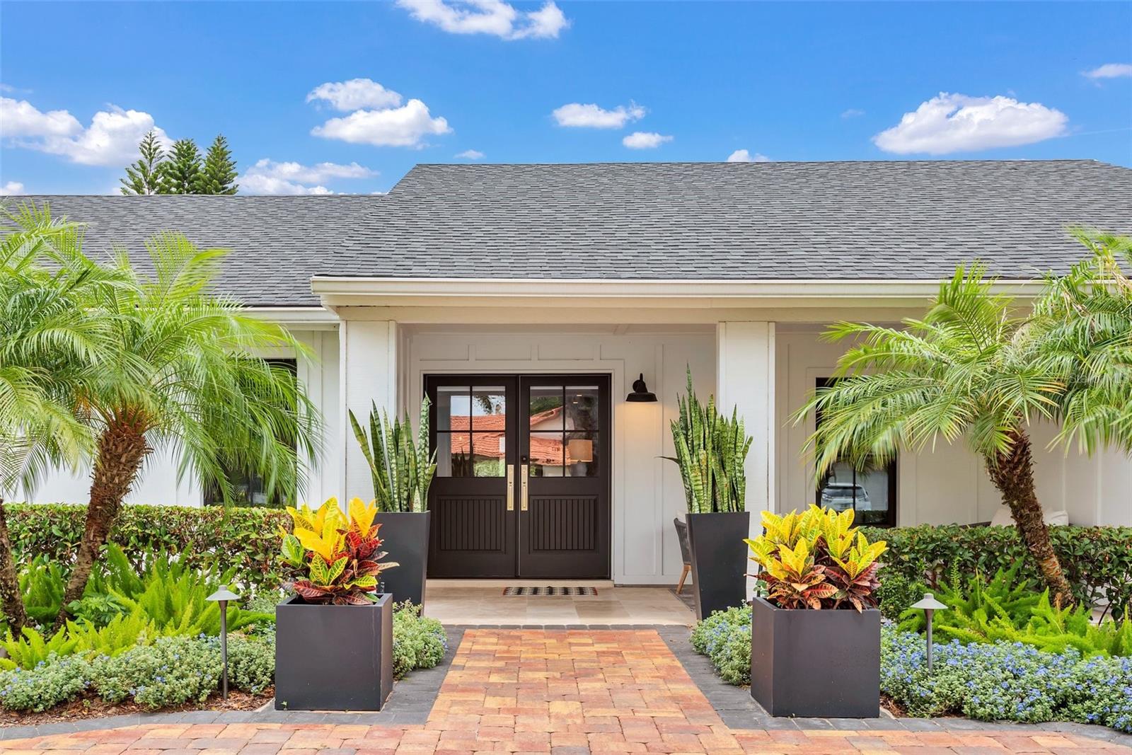 ORANGE TREE COUNTRY CLUB - Residential