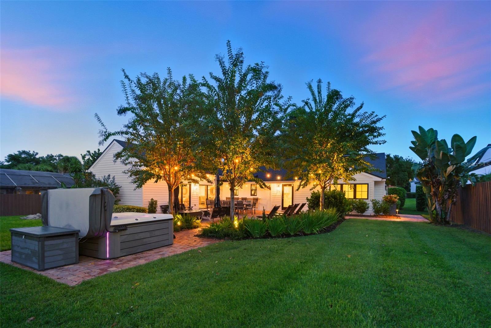 ORANGE TREE COUNTRY CLUB - Residential