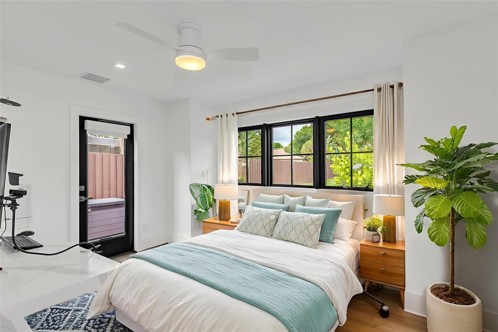 ORANGE TREE COUNTRY CLUB - Residential