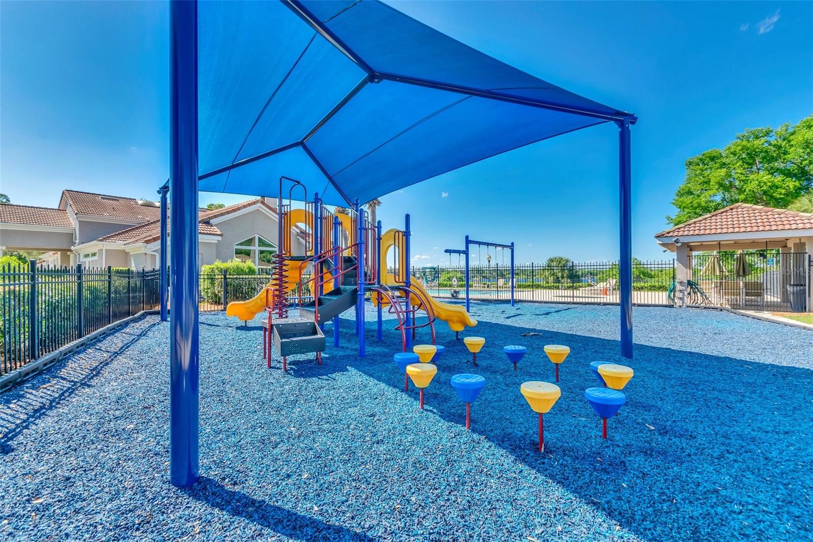 ORANGE TREE COUNTRY CLUB - Residential