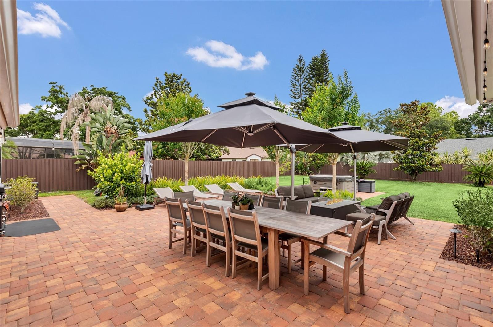 ORANGE TREE COUNTRY CLUB - Residential