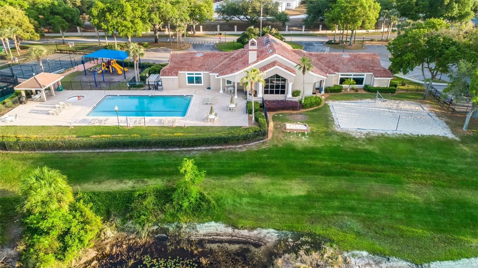 ORANGE TREE COUNTRY CLUB - Residential