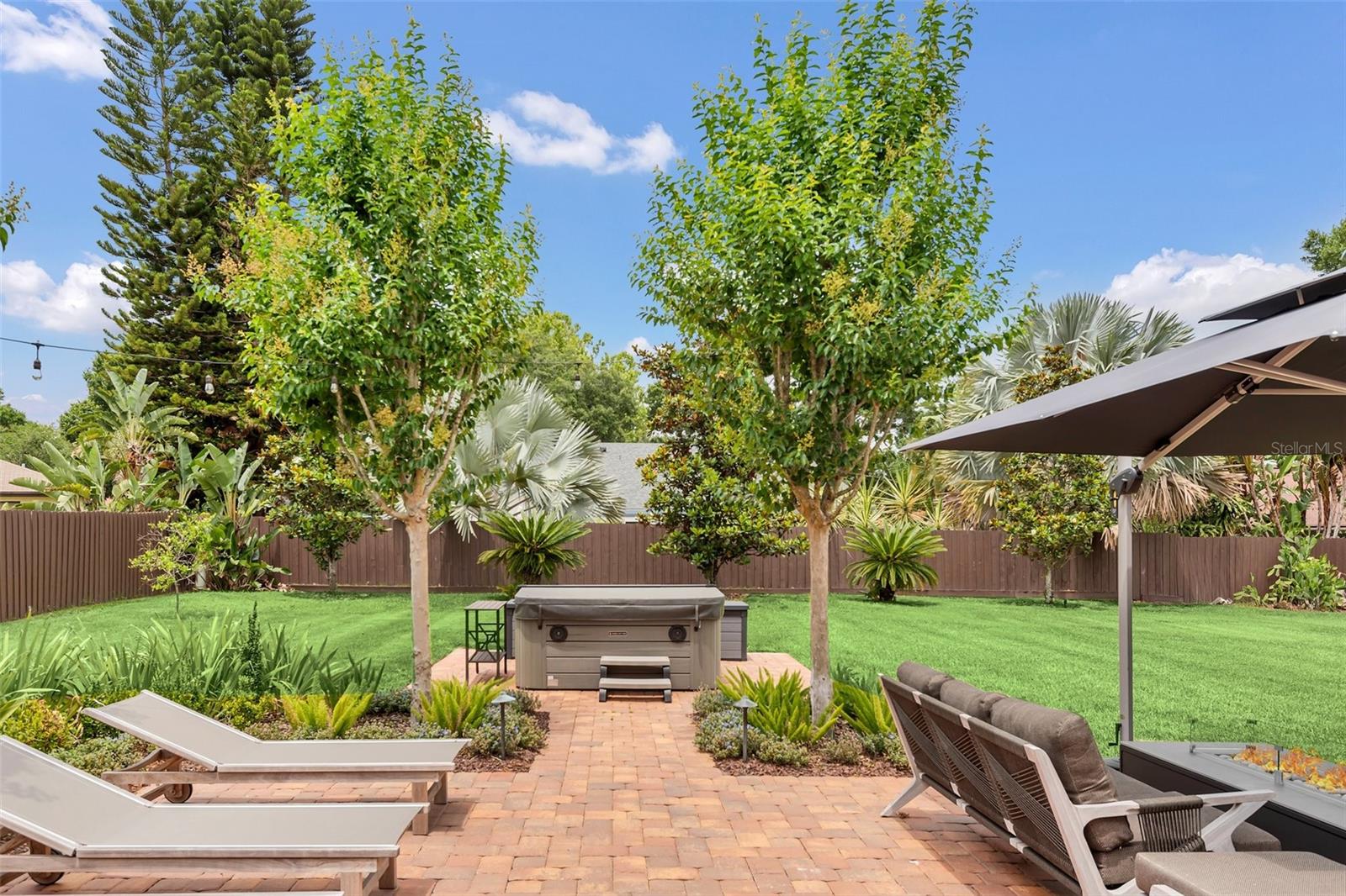 ORANGE TREE COUNTRY CLUB - Residential