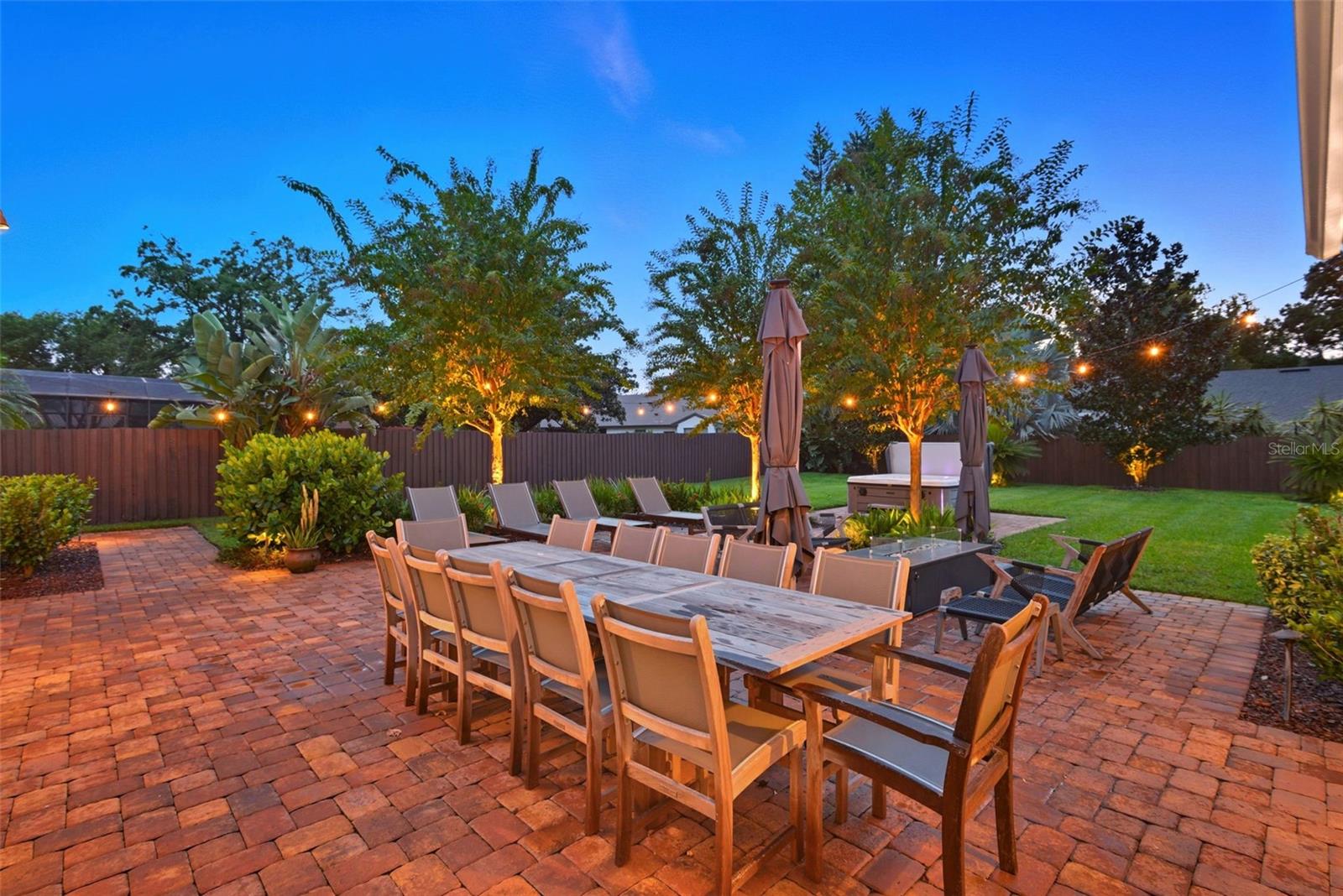 ORANGE TREE COUNTRY CLUB - Residential