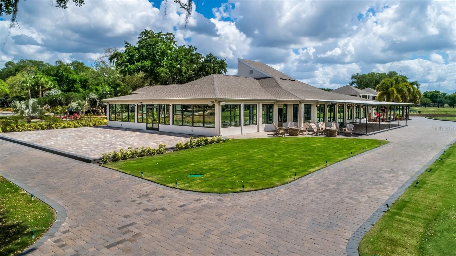 ORANGE TREE COUNTRY CLUB - Residential