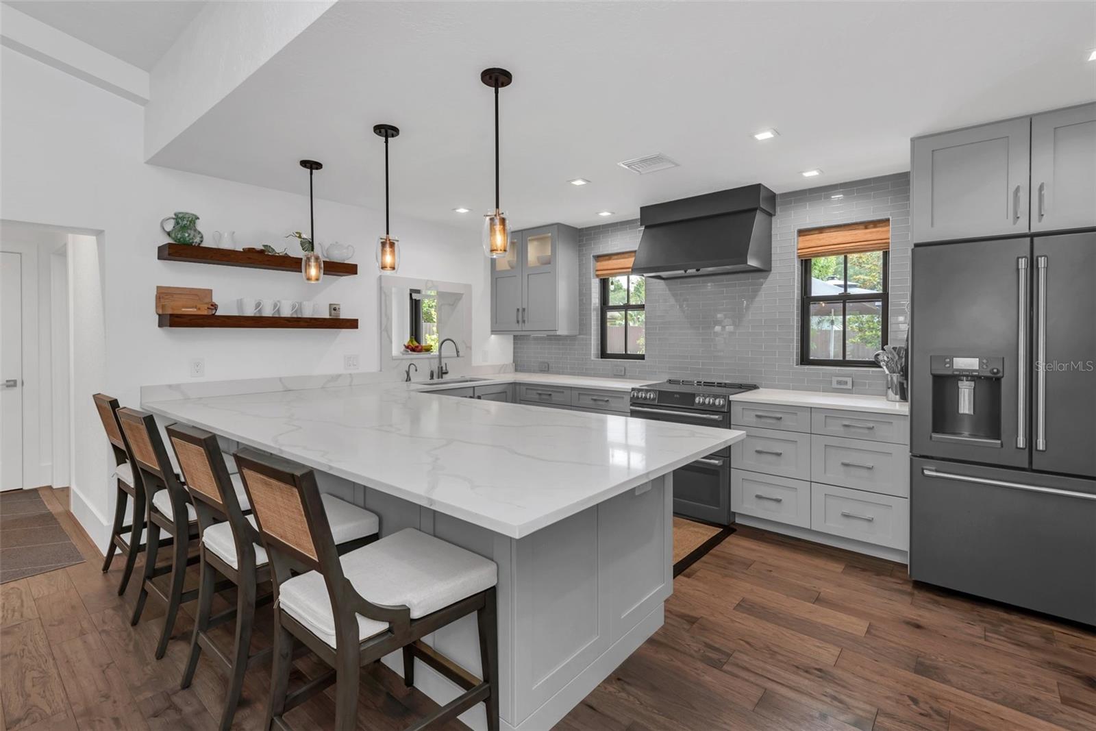 ORANGE TREE COUNTRY CLUB - Residential