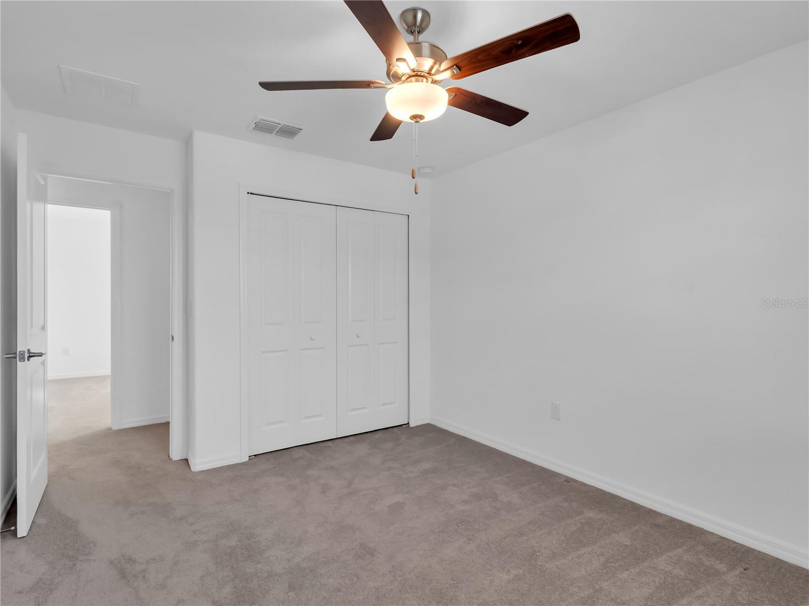 PROSPERITY LAKES TH - Residential Lease