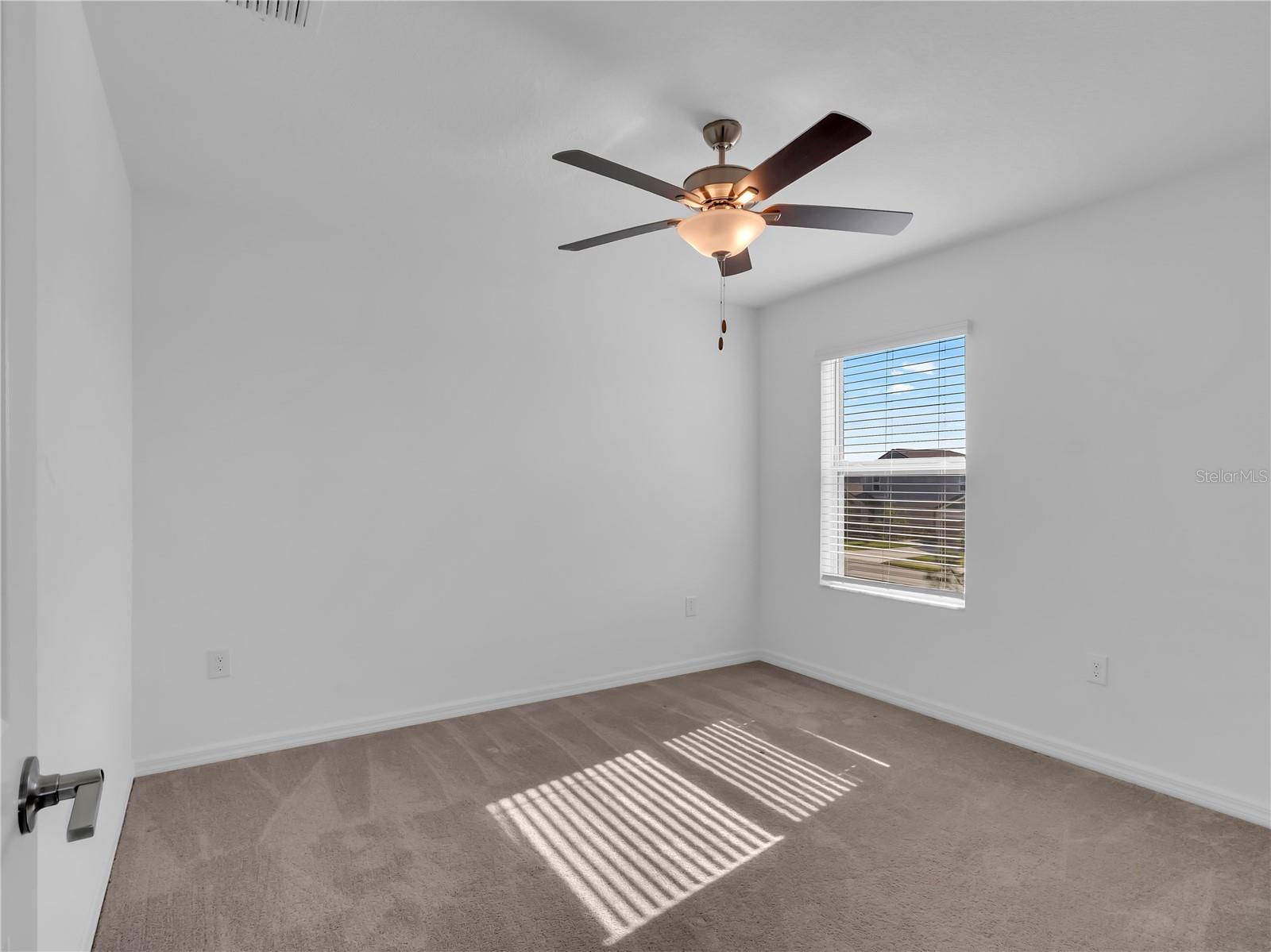 PROSPERITY LAKES TH - Residential Lease