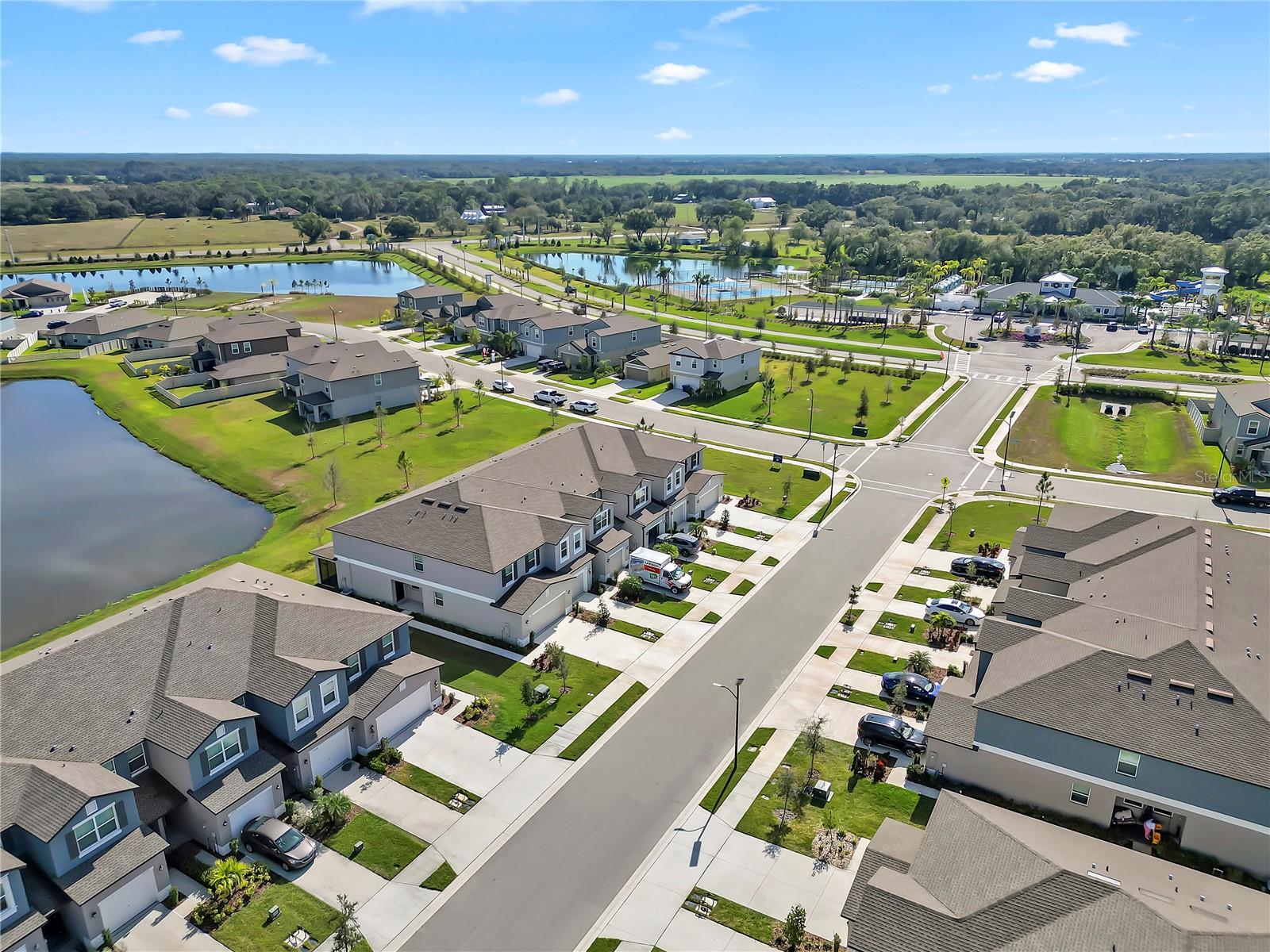 PROSPERITY LAKES TH - Residential Lease