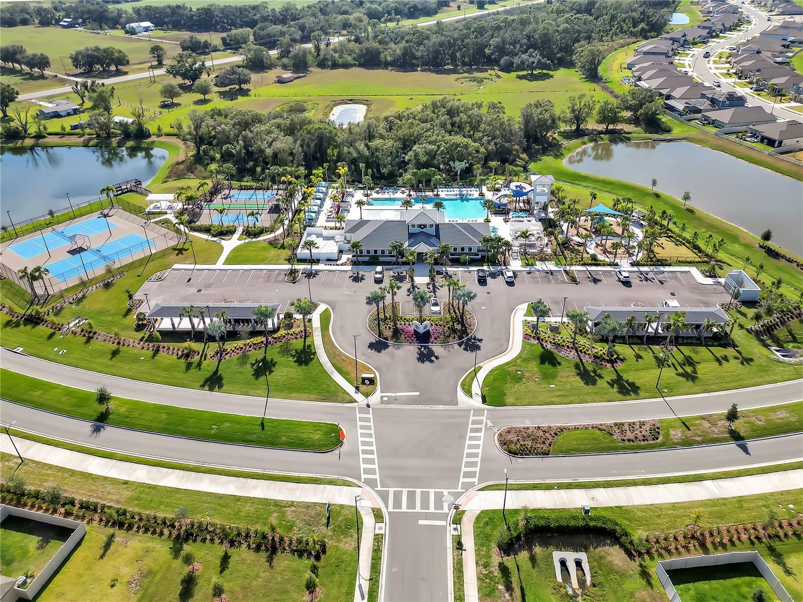 PROSPERITY LAKES TH - Residential Lease