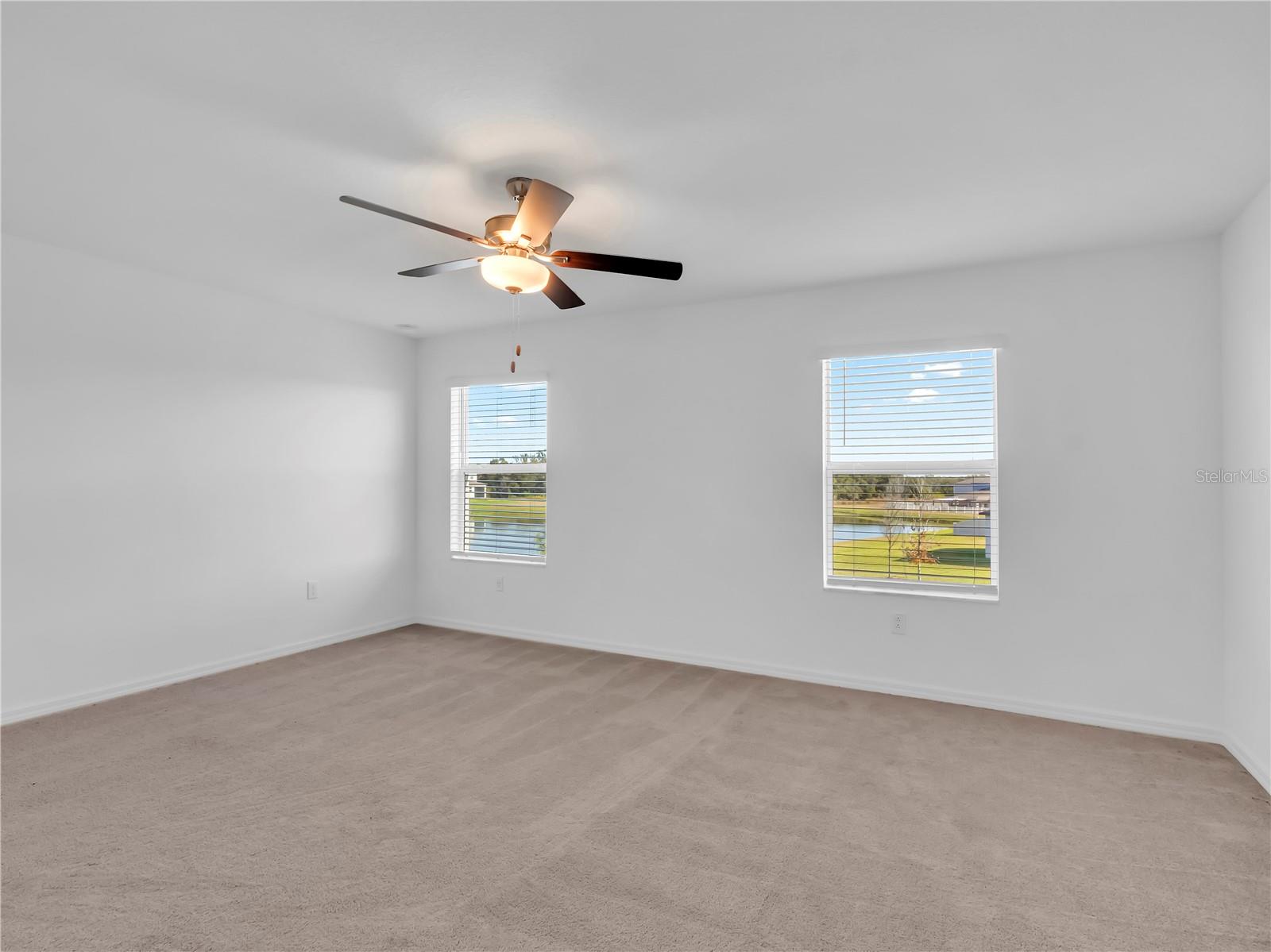 PROSPERITY LAKES TH - Residential Lease