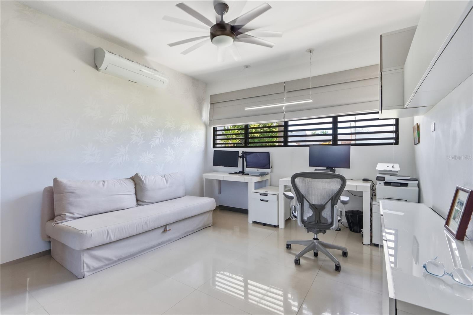 URB SAN FRANCISCO - Residential