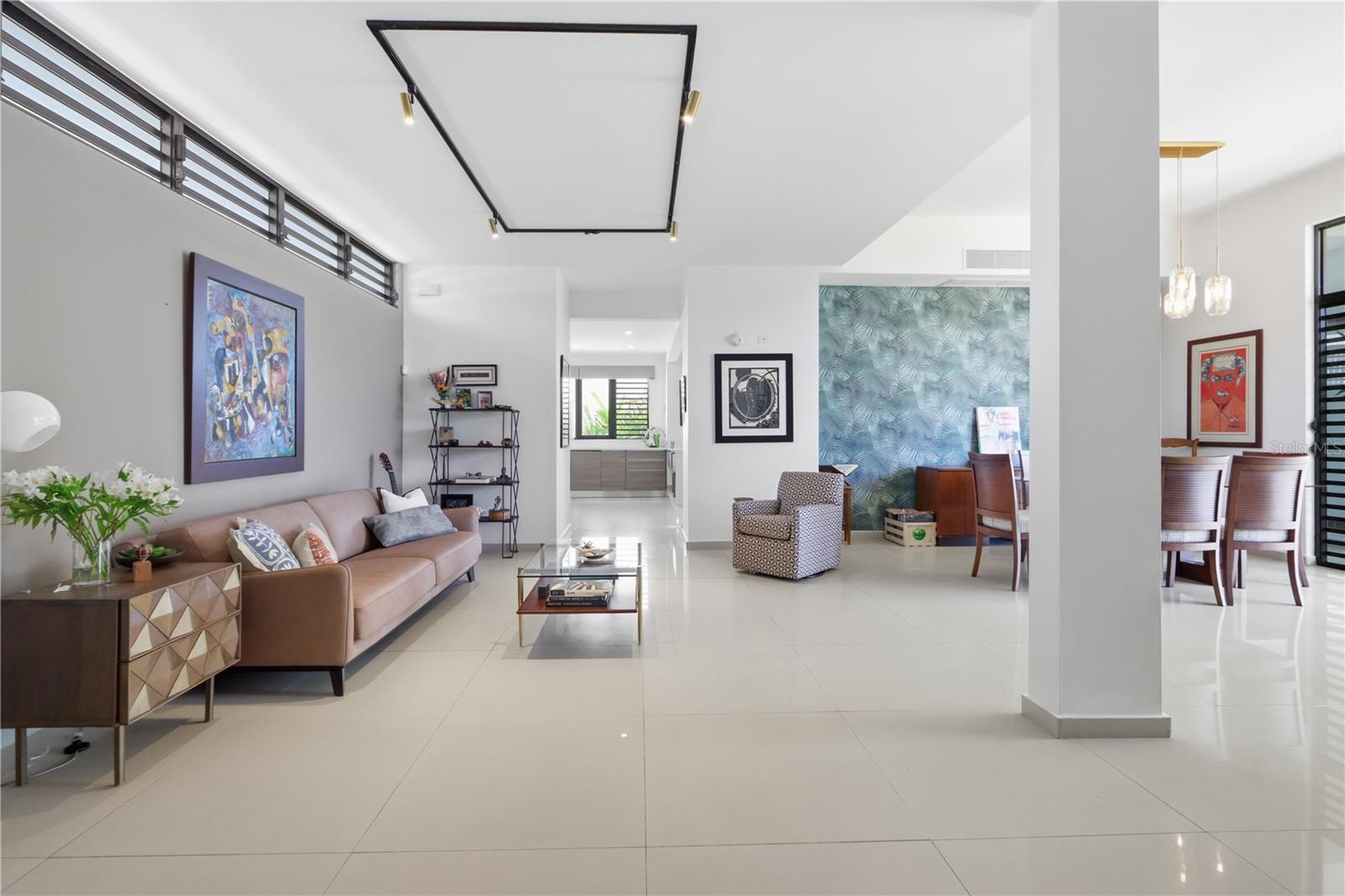 URB SAN FRANCISCO - Residential