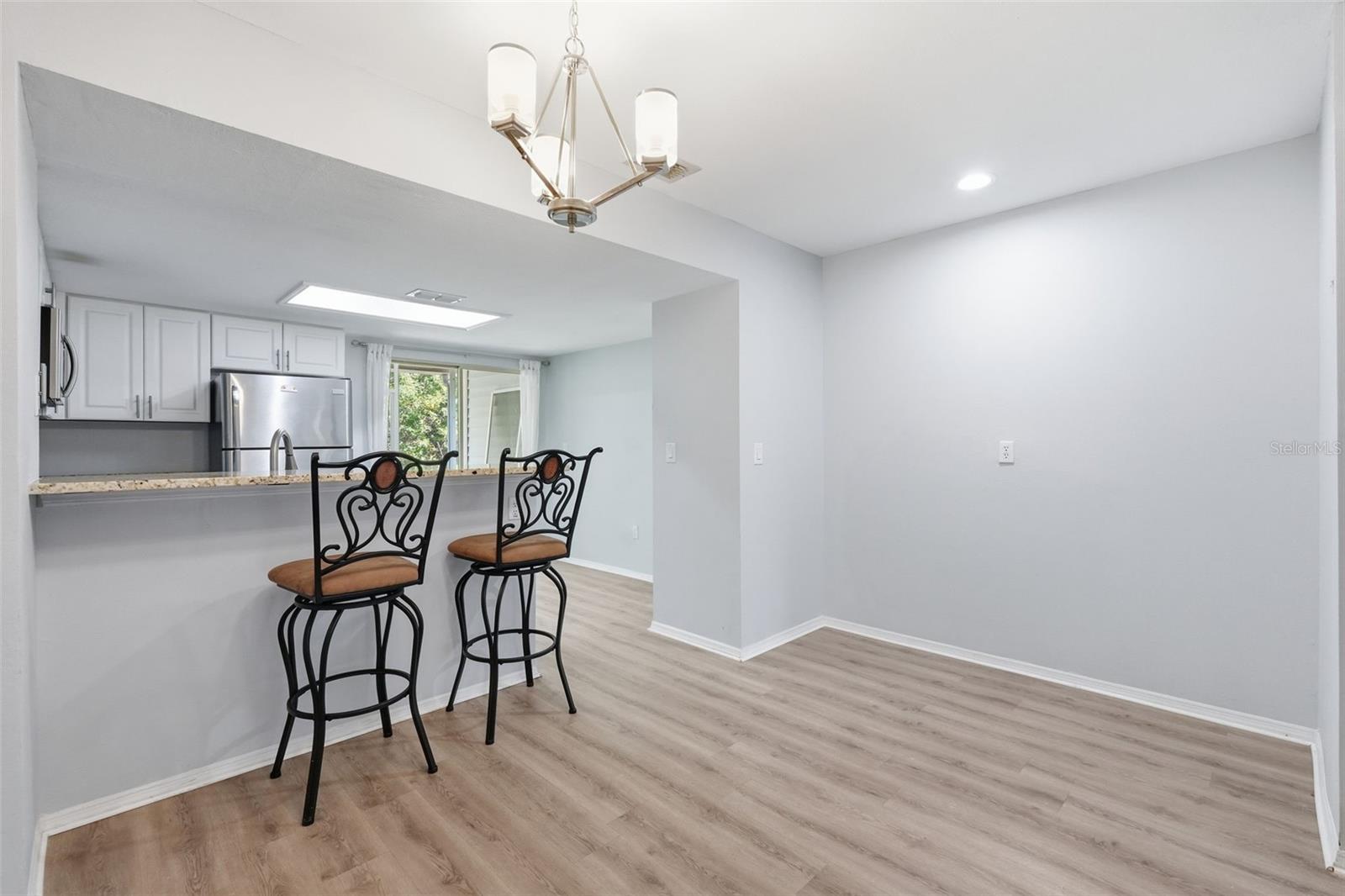 FOX CHASE TWNHMS - Residential