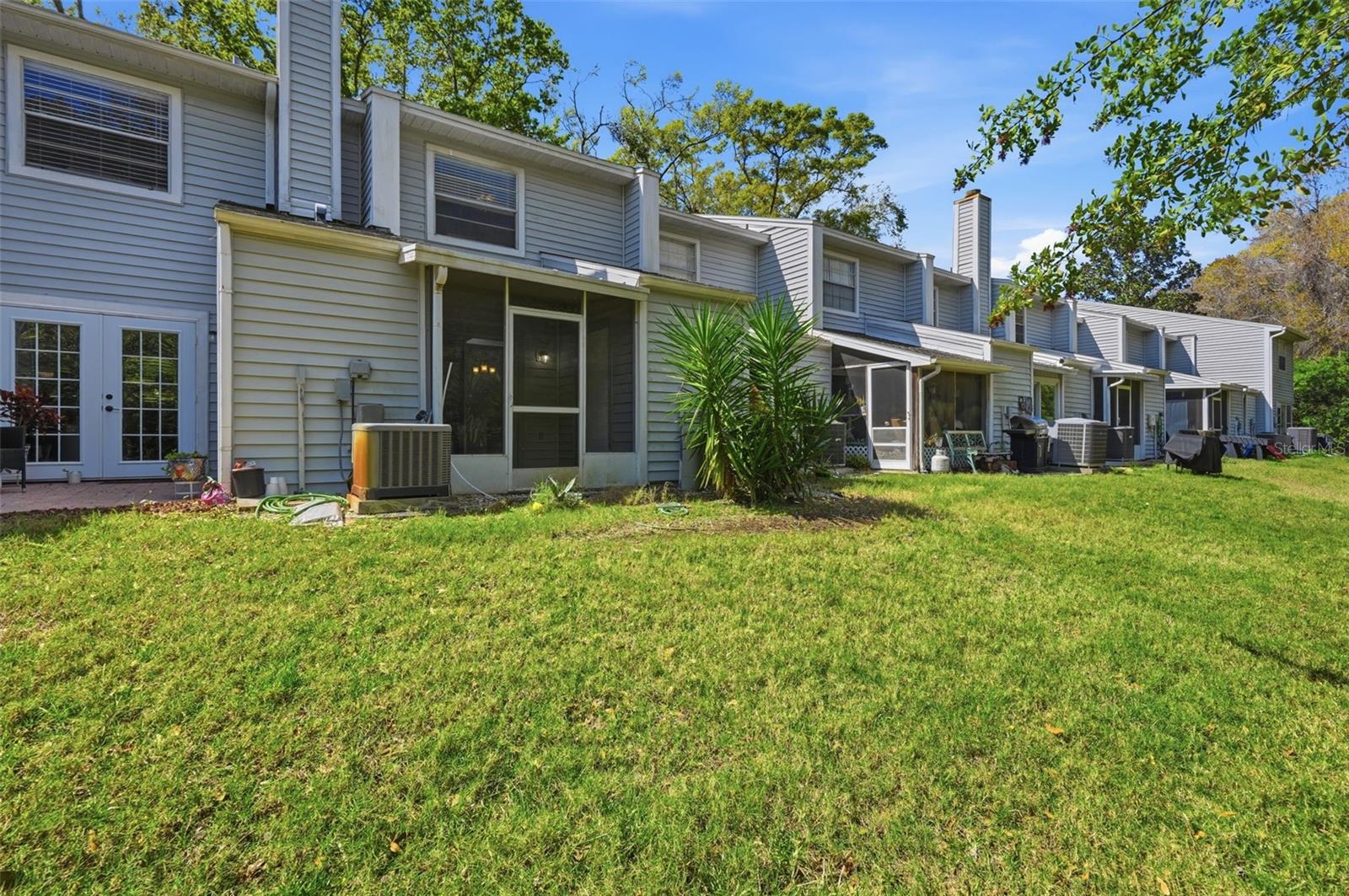 FOX CHASE TWNHMS - Residential