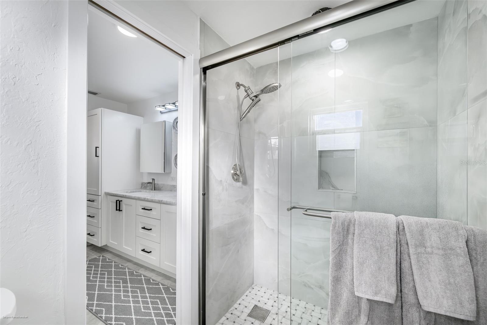 PUNTA GORDA ISLES SEC 04 - Residential Lease