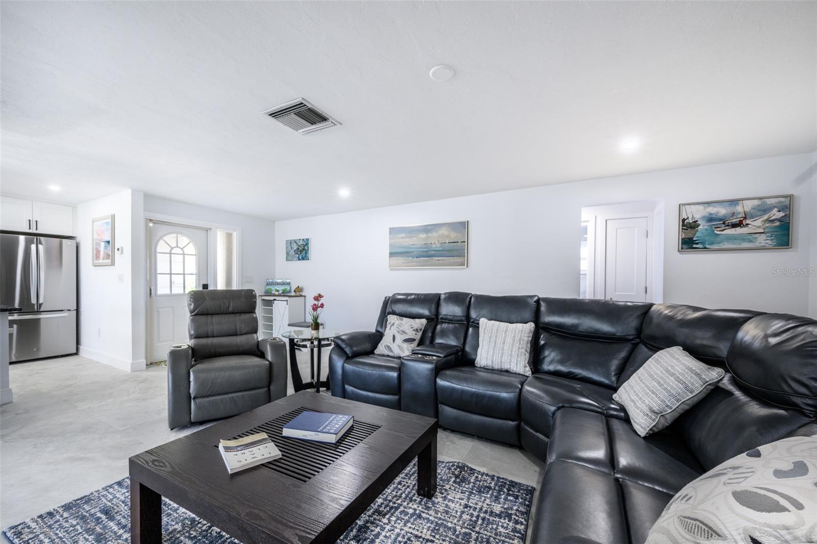 PUNTA GORDA ISLES SEC 04 - Residential Lease