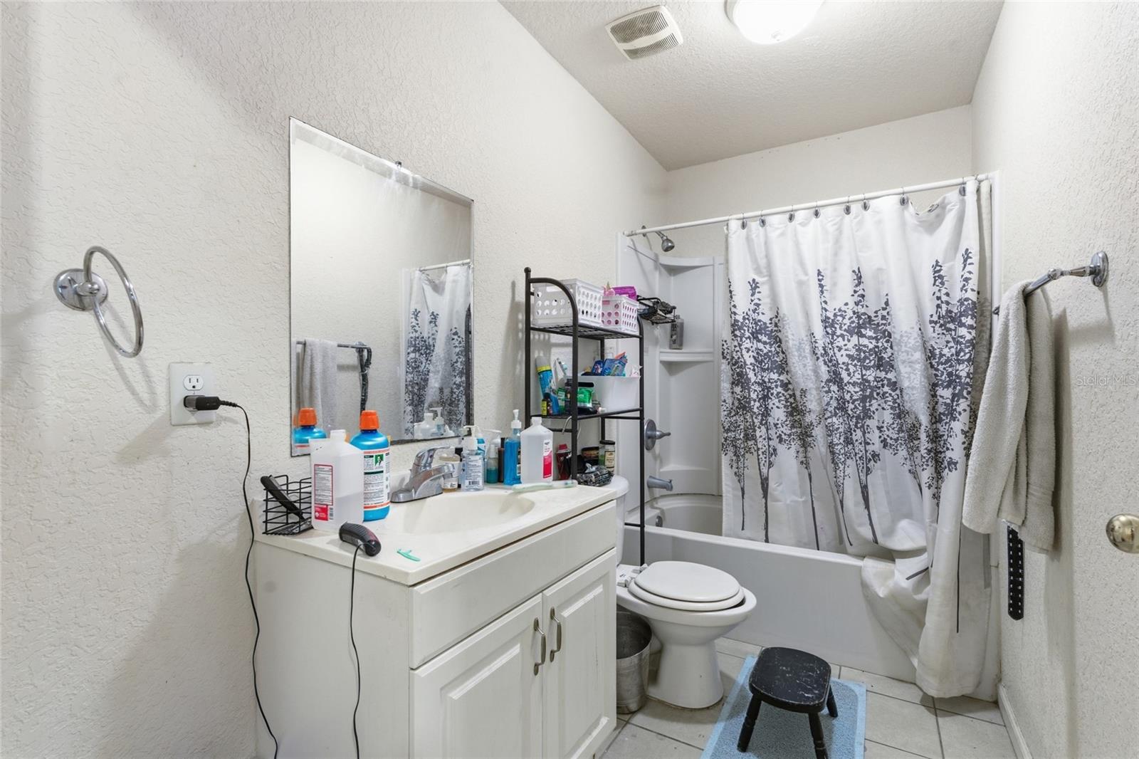 PROVIDENCE POINTE - Residential