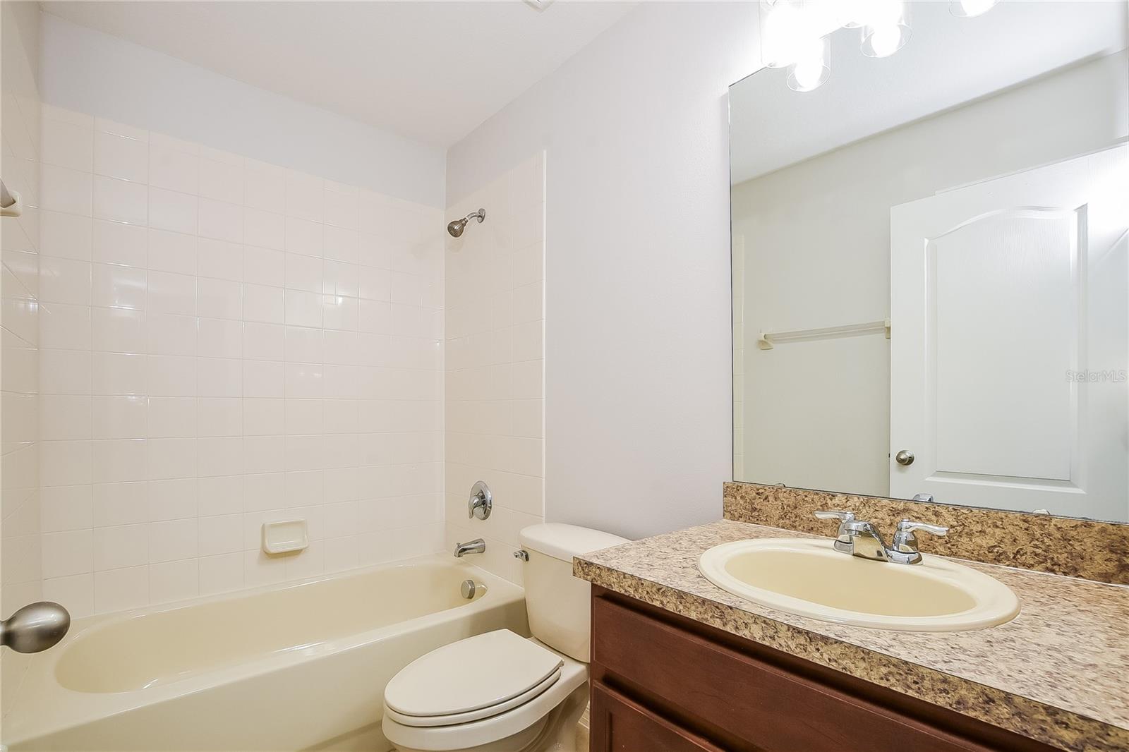 ENCLAVE/MOSS PARK PH 02B - Residential