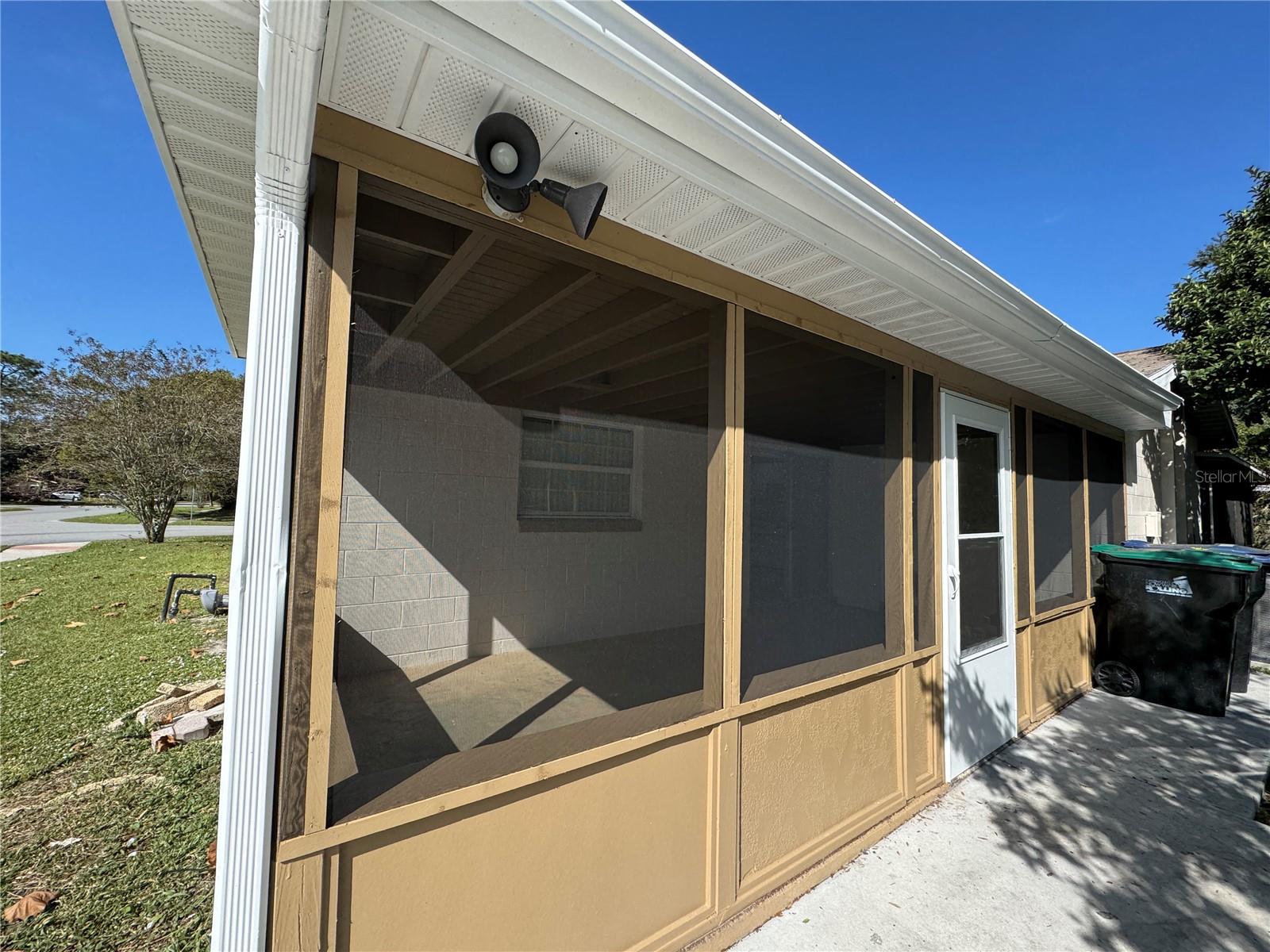 QUAIL HOLLOW AT RIO PINAR - Residential Lease