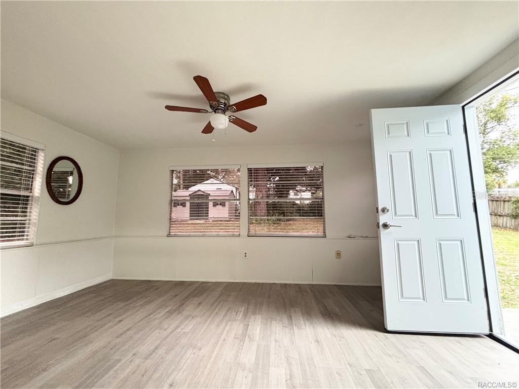 000114 - BEVERLY HILLS UNIT 2 - Residential