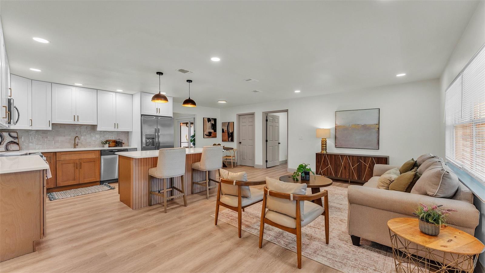 3235 SANDPIPER LANE