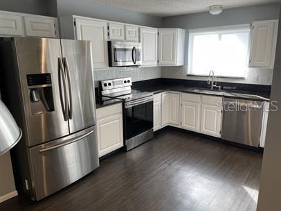 LINDFIELDS UNIT 1 - Residential Lease