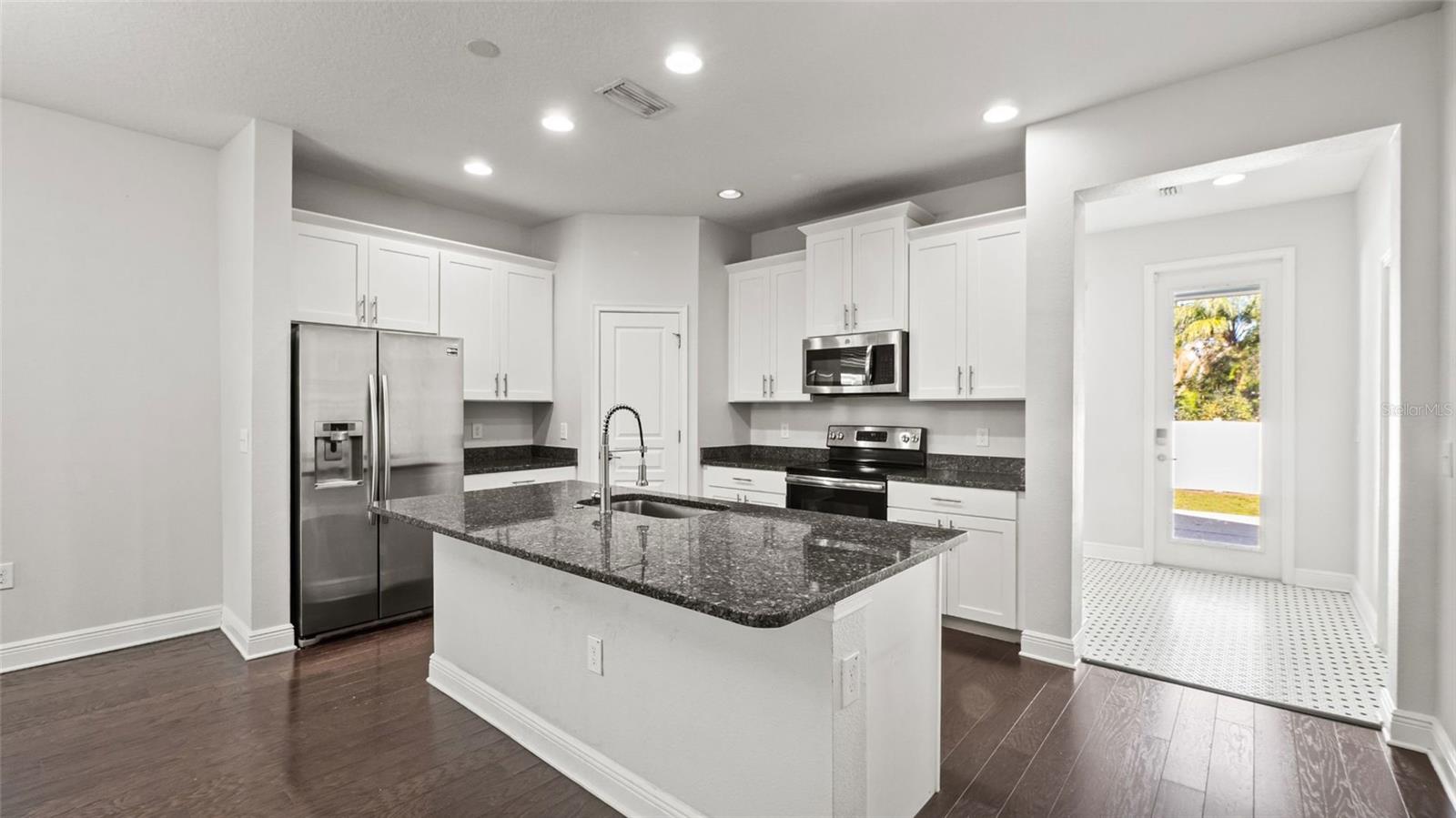 ROBLES SUB OF S 160 FT OF W 14 - Residential