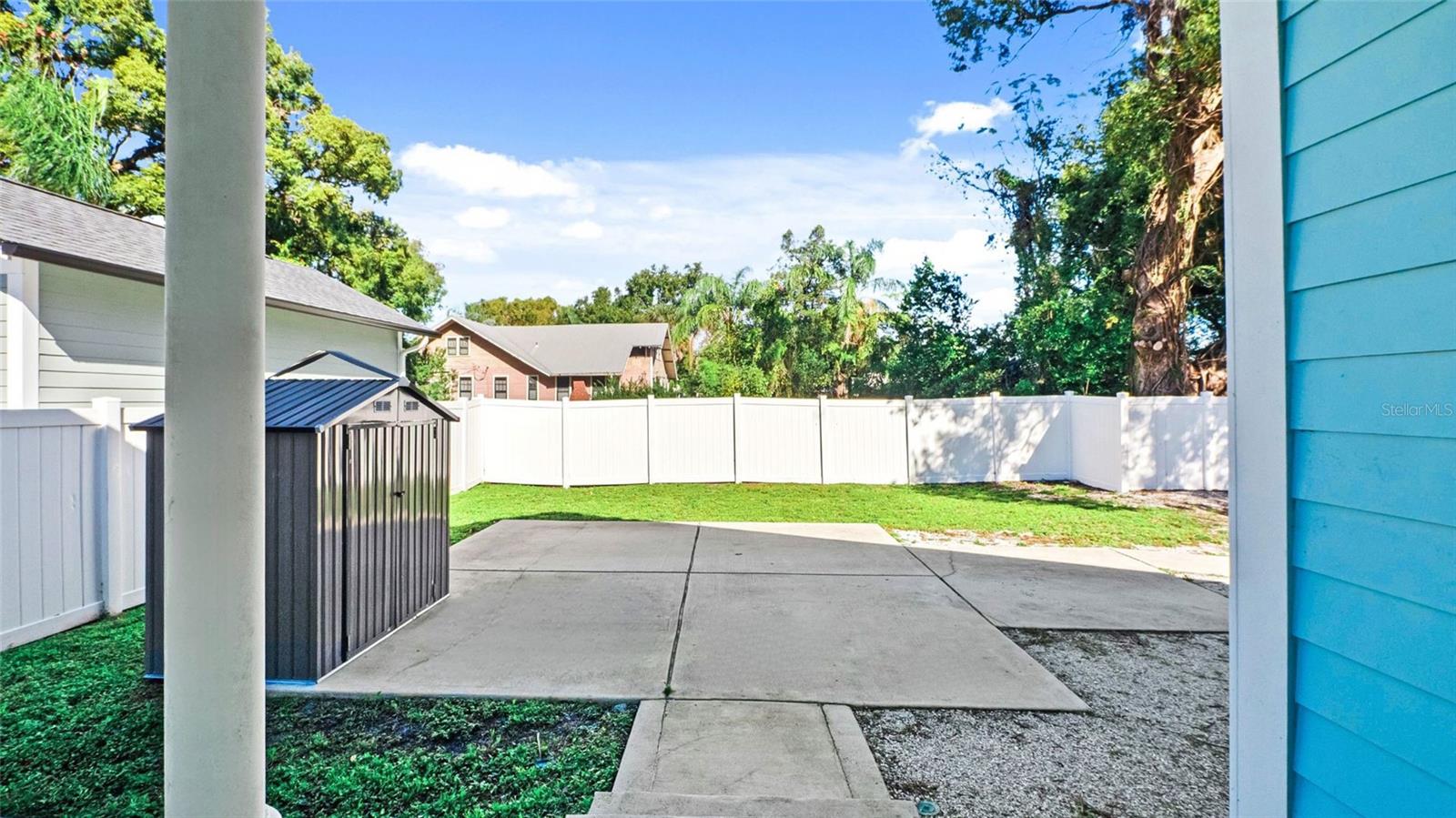 ROBLES SUB OF S 160 FT OF W 14 - Residential