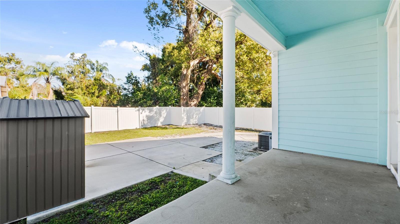 ROBLES SUB OF S 160 FT OF W 14 - Residential