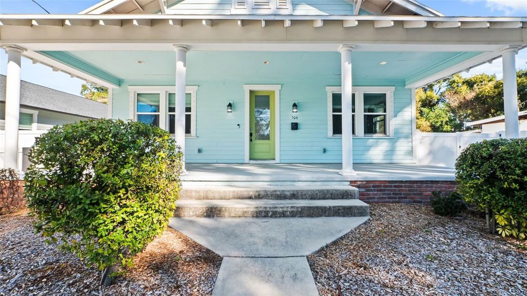 Photo of 506 E Robles Street, Tampa, FL 33602 (MLS # TB8466546)