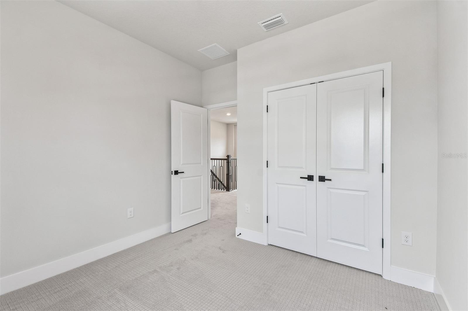 EMERALD LANDING AT WATERSIDE - Residential