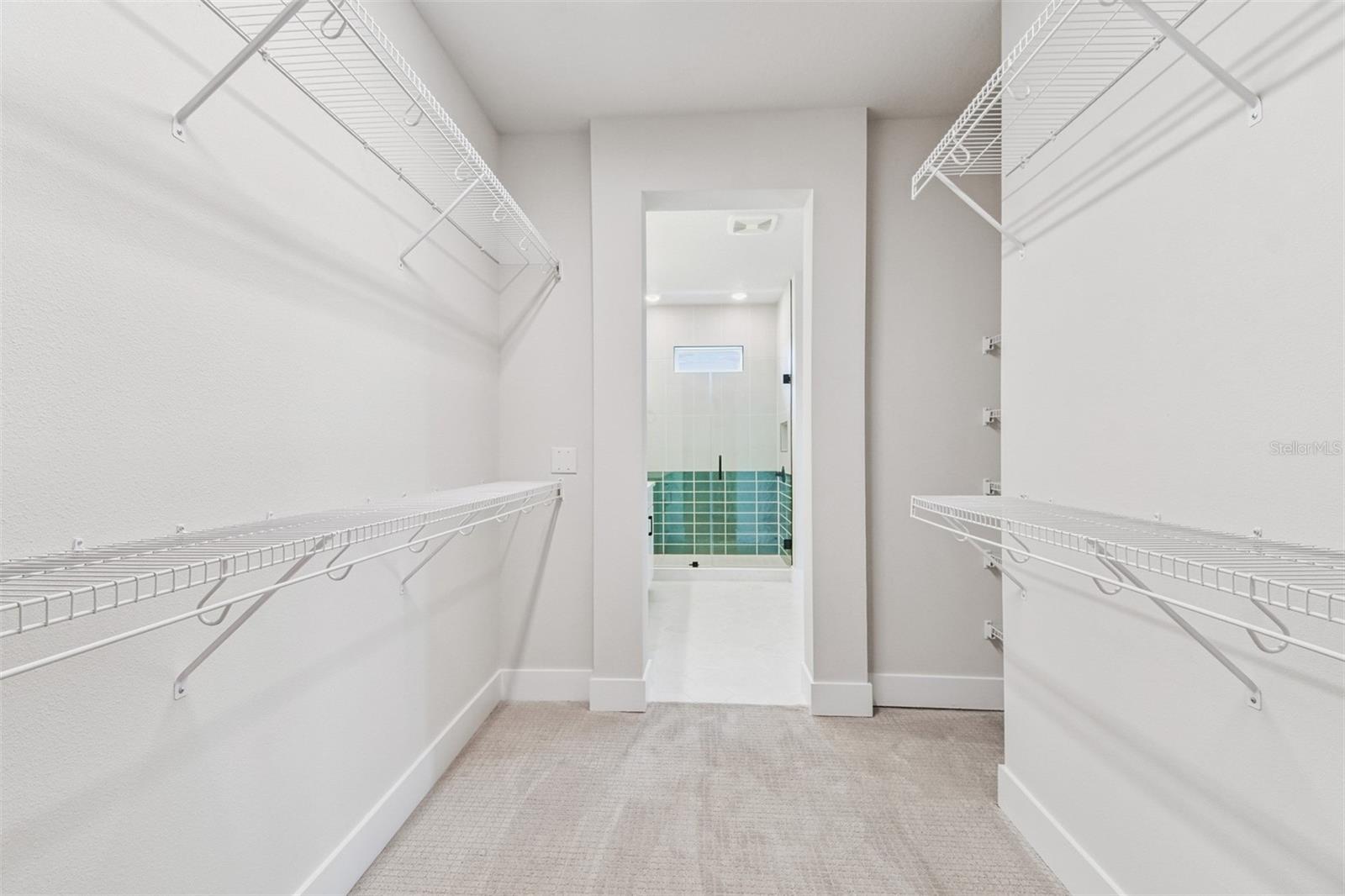 EMERALD LANDING AT WATERSIDE - Residential