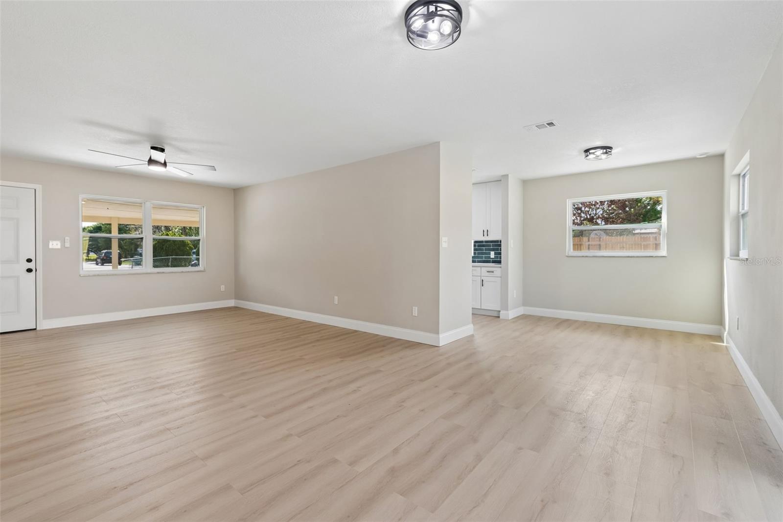 POINSETTIA VILLAGE - Residential